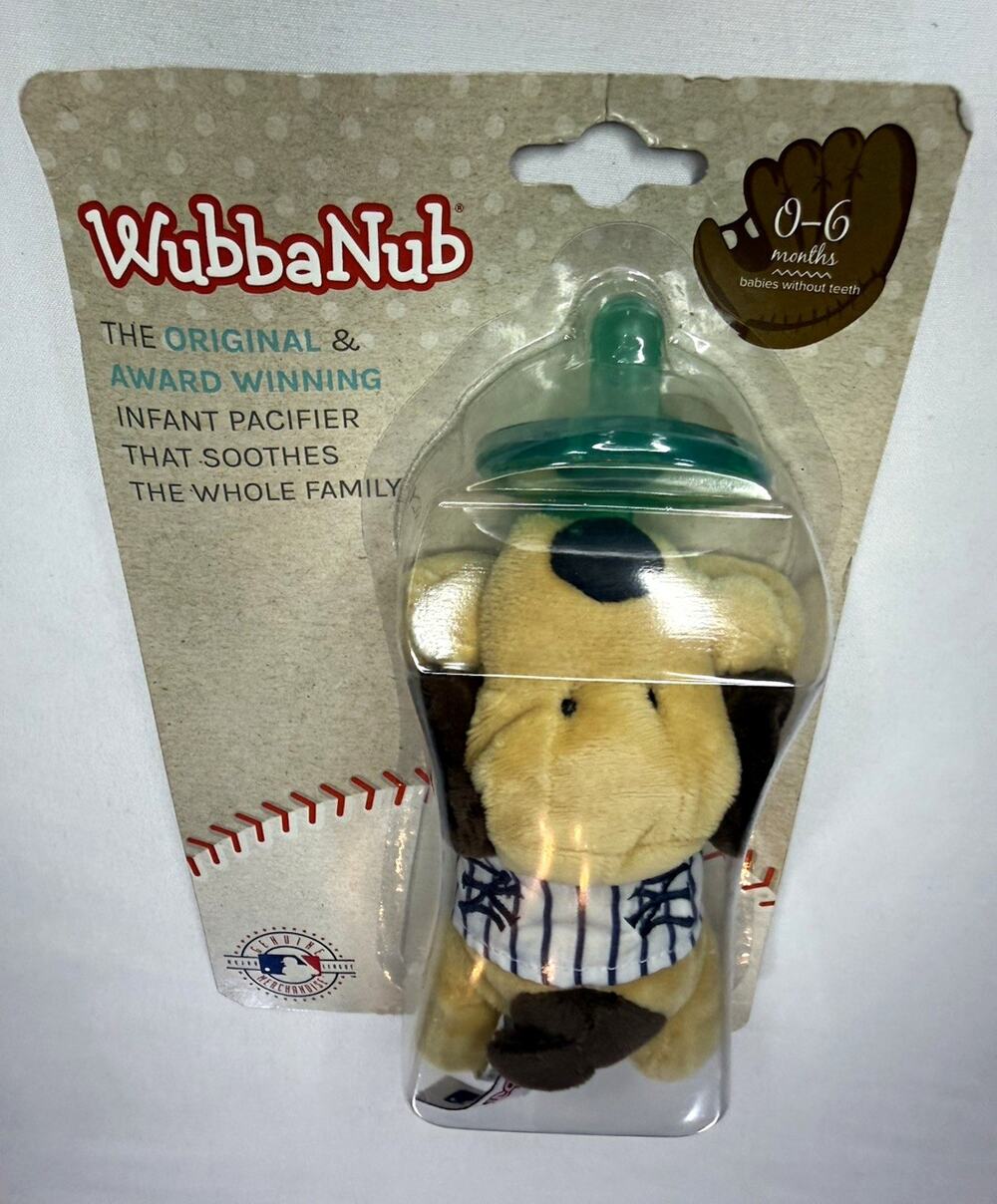 WubbaNub NY Yankees Pinstripe Puppy Pacifier Plush, Silicone, 0-6 Months